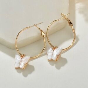 3/$30 💛 Butterfly Hoop Earrings